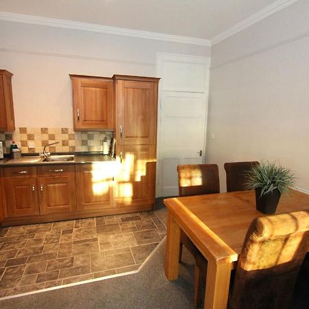 Character Apartment With Views Over City Centre & The Historic Rows Chester Exterior photo