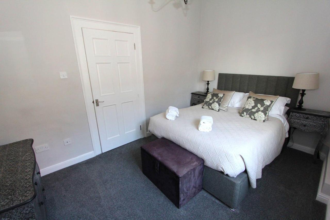 Character Apartment With Views Over City Centre & The Historic Rows Chester Exterior photo