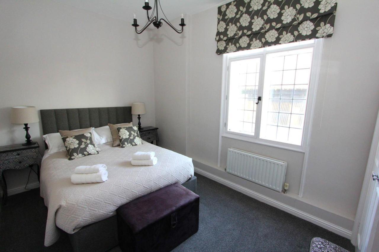 Character Apartment With Views Over City Centre & The Historic Rows Chester Exterior photo